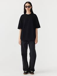 Over-sized black shirt for Woman